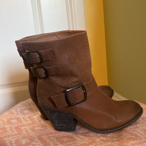 Lucky Brand Tommie Boots - size 8.5 - Picture 4 of 6